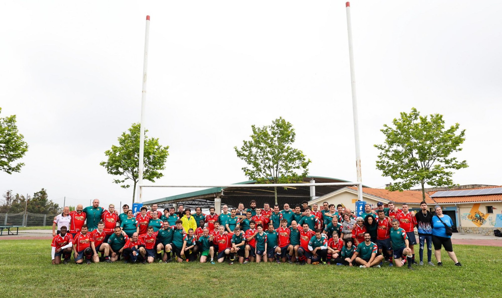 Encuentro de rugby inclusivo entre el combinado de la Federaci&oacute;n de Bizkaia y la Federaci&oacute;n Navarra, en Erandio